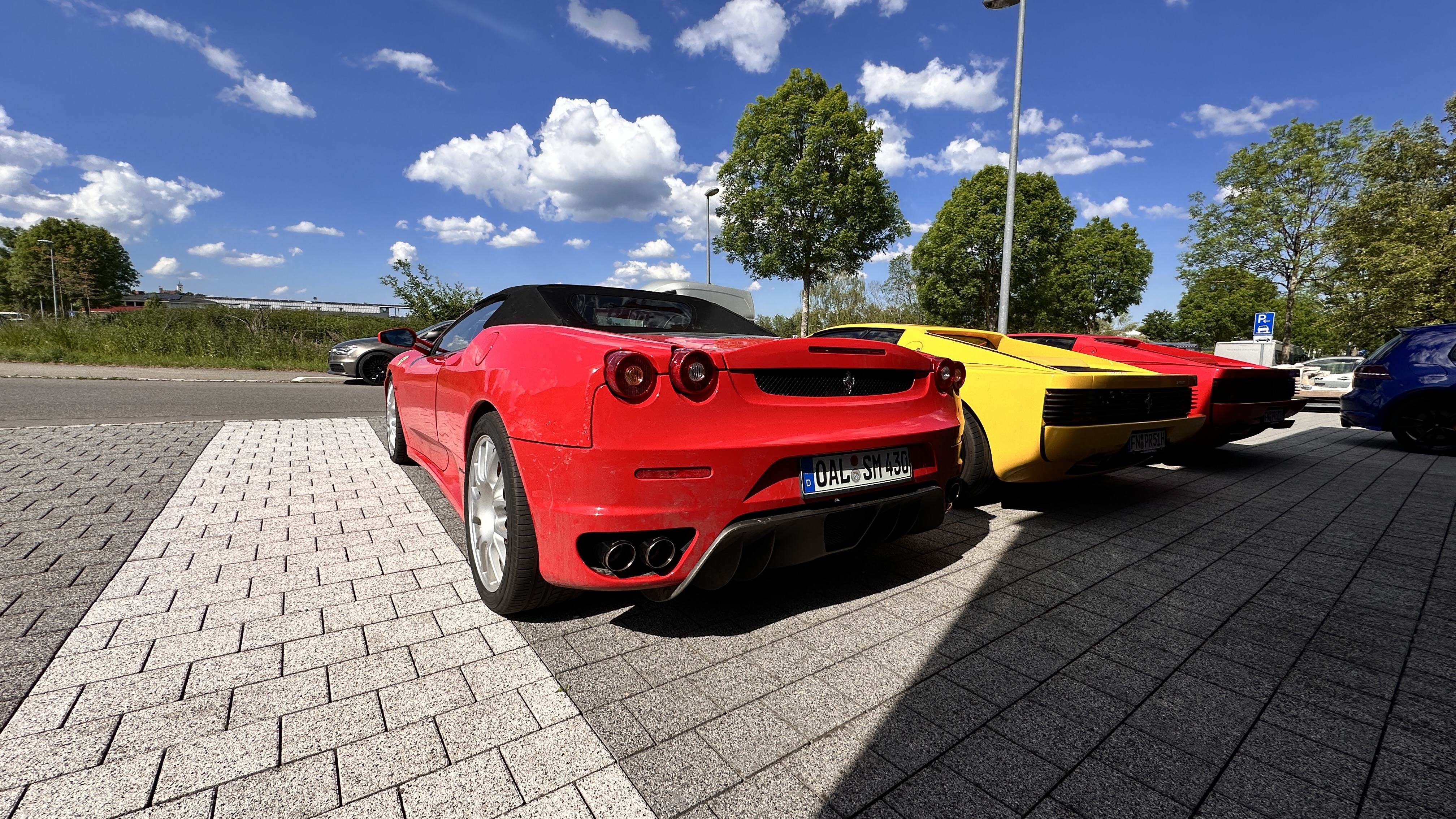 Cars and projects in Tiffany colors seem to be everywhere right now, and everyone wants a piece of it. We’ve now created our own interpretation as well.